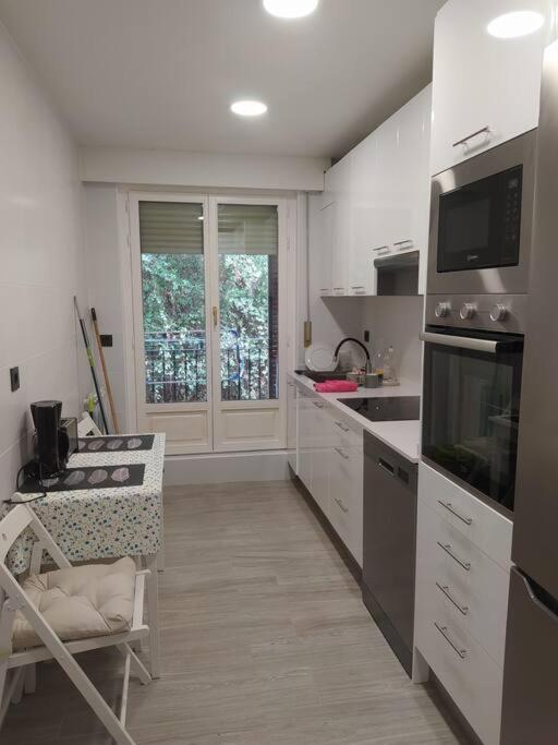 Precioso Apartamento En Bilbao. Galdakao Exterior photo